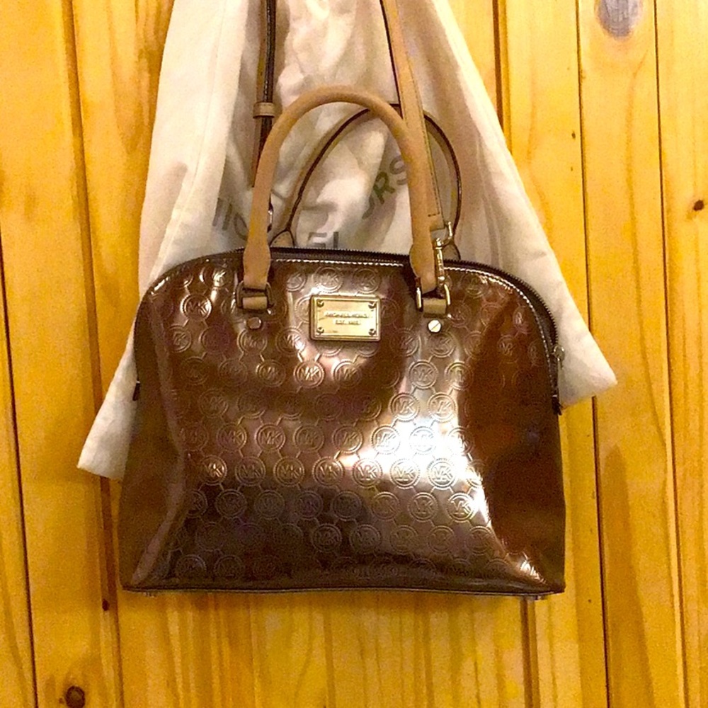 Almost New Only A Few Uses With Original Bag - image 1